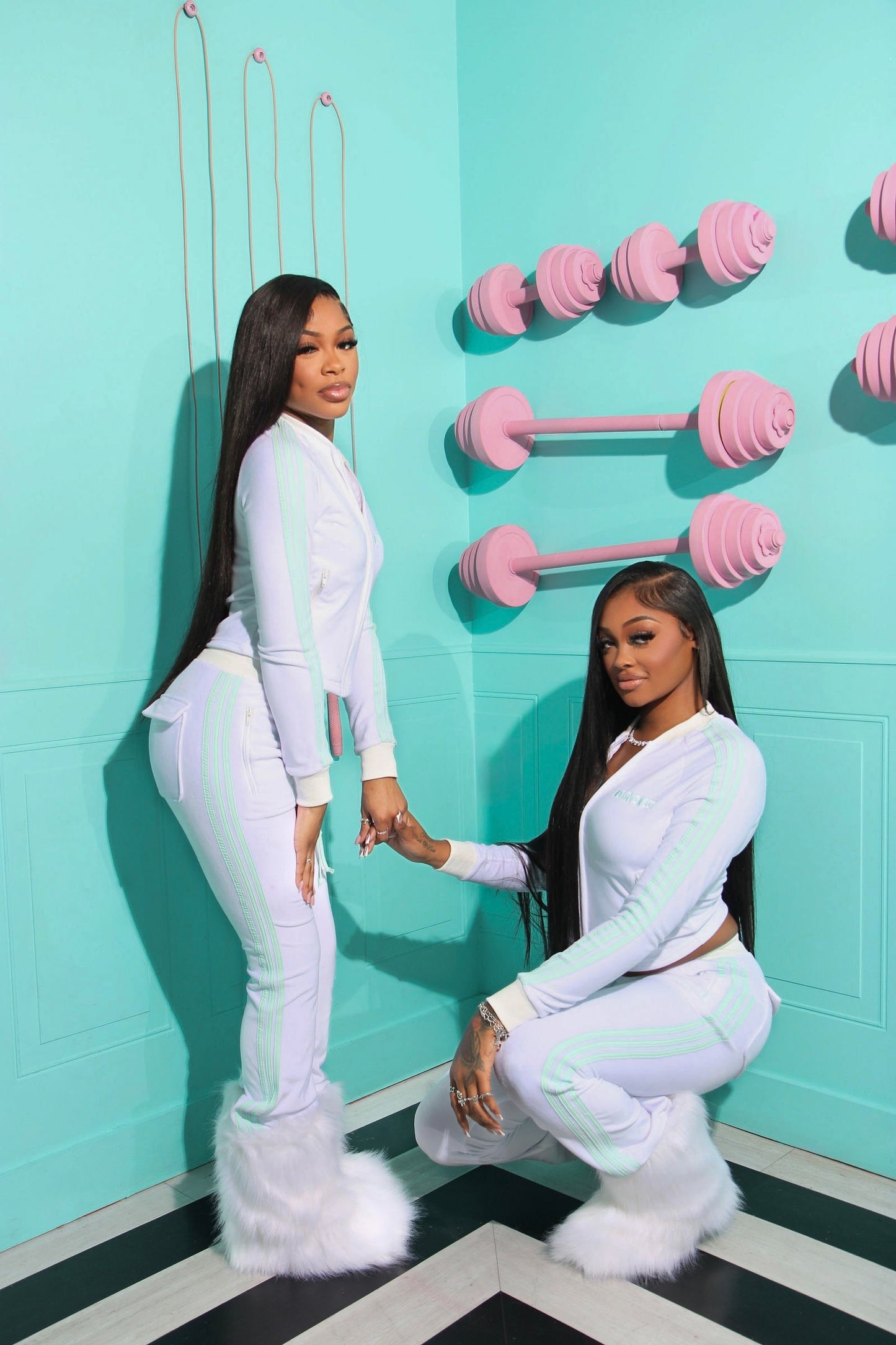 Havingitco White Tracksuit Set